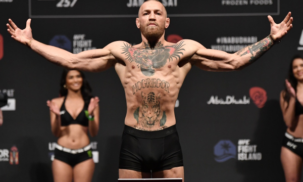 Макгрегор назвал себя королем UFC